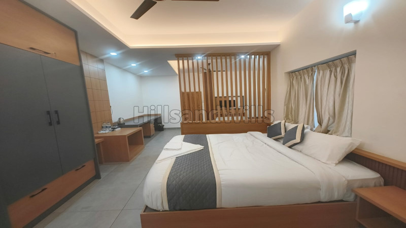 ₹8 Cr | 7120 sq. ft resort for sale in kanthalloor idukki along with 1.34 acres land