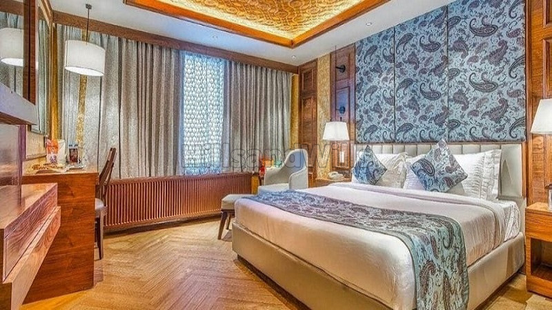 ₹180 Cr | 50000 sq. ft hotel for sale in pahalgam near srinagar along with 87150 sq.ft. land