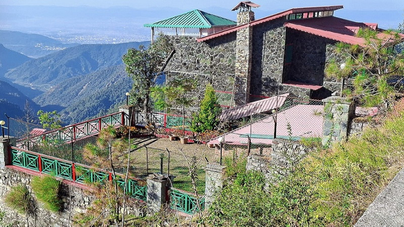 9bhk villa for sale  in suwakholi dhanaulti road mussoorie