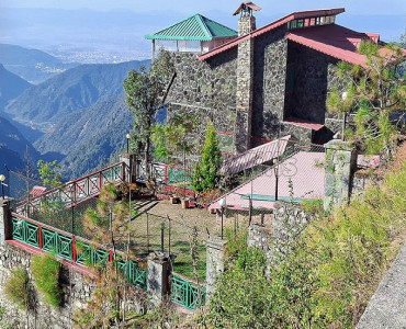 9bhk villa for sale  in suwakholi dhanaulti road mussoorie