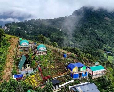 2700 sq. ft resort for sale  in sinji, kalimpong darjeeling along with 15800 sq.ft. land
