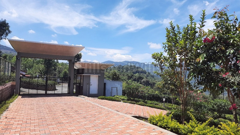 ₹5 Cr | 6bhk british bungalow for sale in konavakorai kotagiri